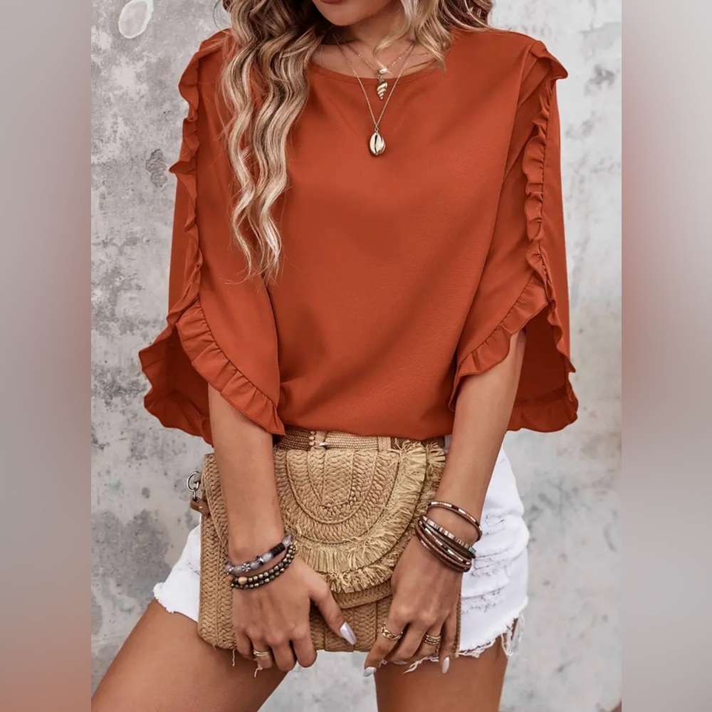 🍂NEW Ruffle Trim Crew Neck Blouse